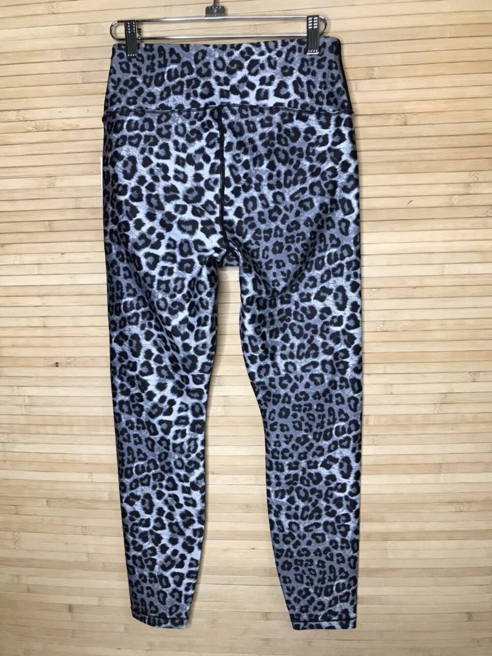 NWT Good American Cheetah animal Print High Waist Leggings & Bra top sz 2 - Picture 4 of 7